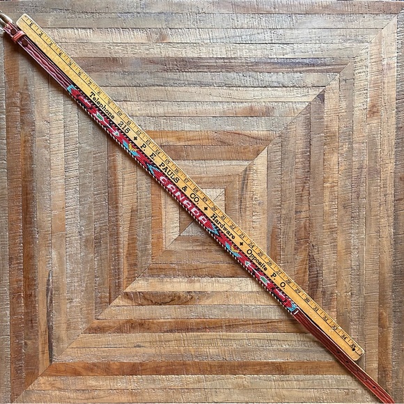 Vintage Beaded Canada Belt - Picture 5 of 5